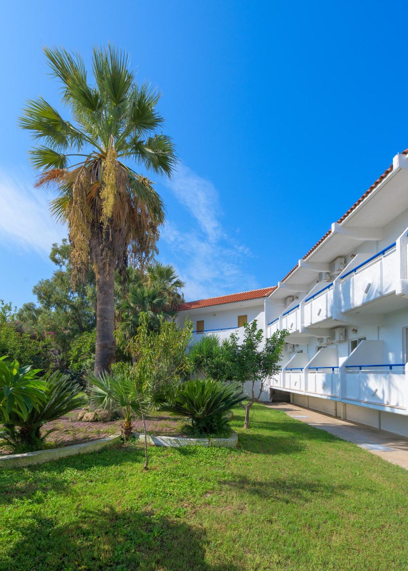Nirvana Beach Hotel Теологос Екстер'єр фото